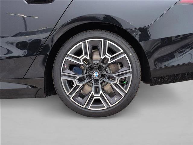 New 2026 BMW 550e xDrive AWD/4WD image 10