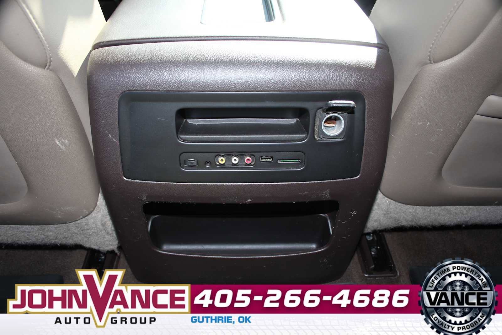 Used 2015 GMC Sierra 2500 Denali w/ Duramax Plus Package image 32