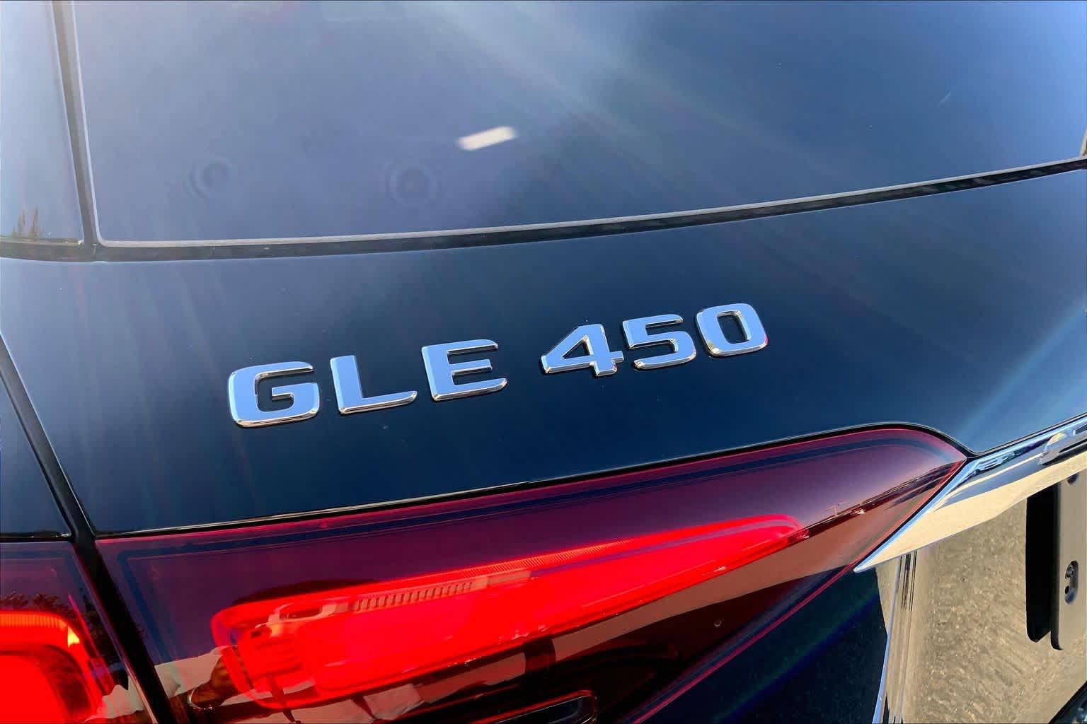 Certified 2025 Mercedes-Benz GLE 450 4MATIC image 32