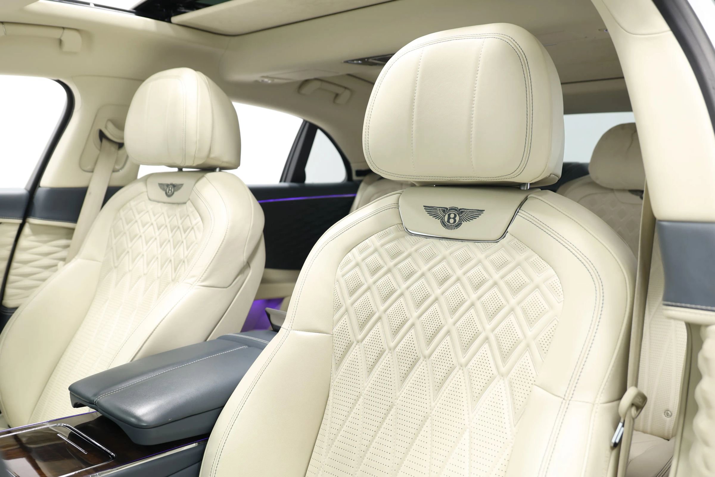 Used 2020 Bentley Flying Spur W12 w/ First Edition Specification image 21