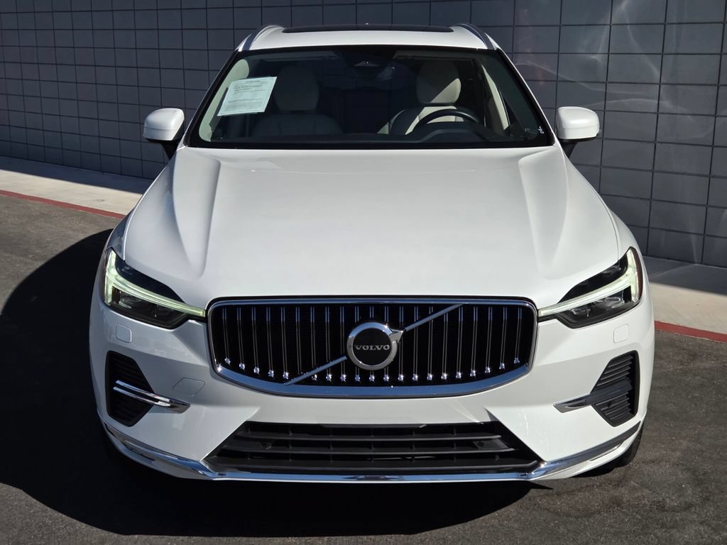Used 2022 Volvo XC60 B5 Inscription w/ Climate Package FWD image 8