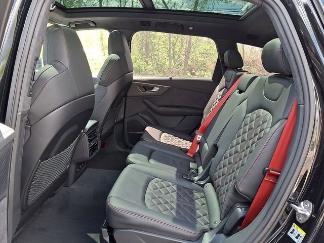 New 2026 Audi SQ7 Prestige image 6