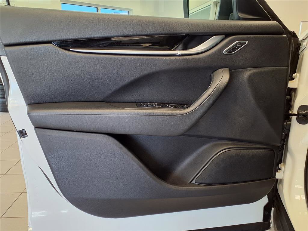 Used 2023 Maserati Levante Modena image 21