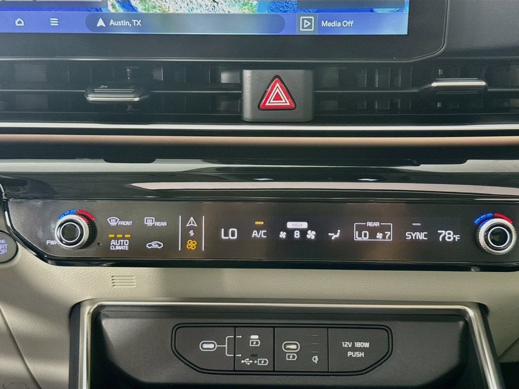 Used 2025 Kia Carnival SX Prestige FWD image 19