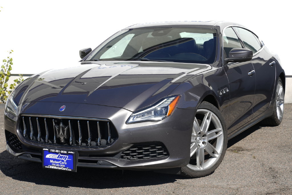 Used 2021 Maserati Quattroporte S Q4 AWD/4WD image 2