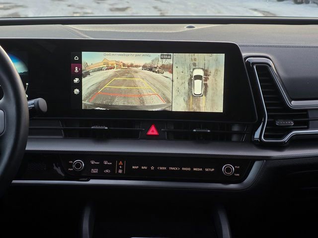 Certified 2025 Kia Sportage SX Prestige image 23