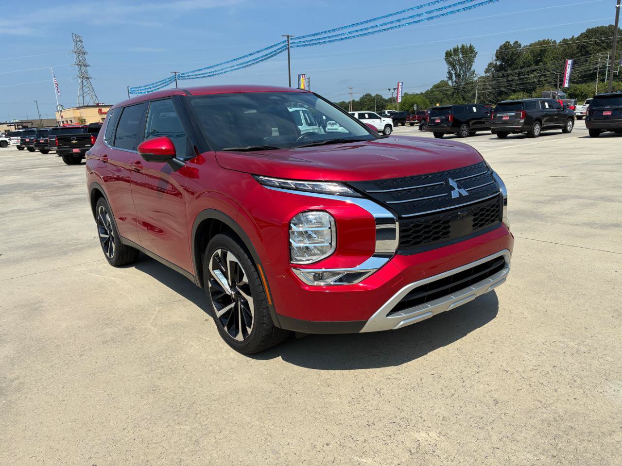 Used 2024 Mitsubishi Outlander SE FWD image 4