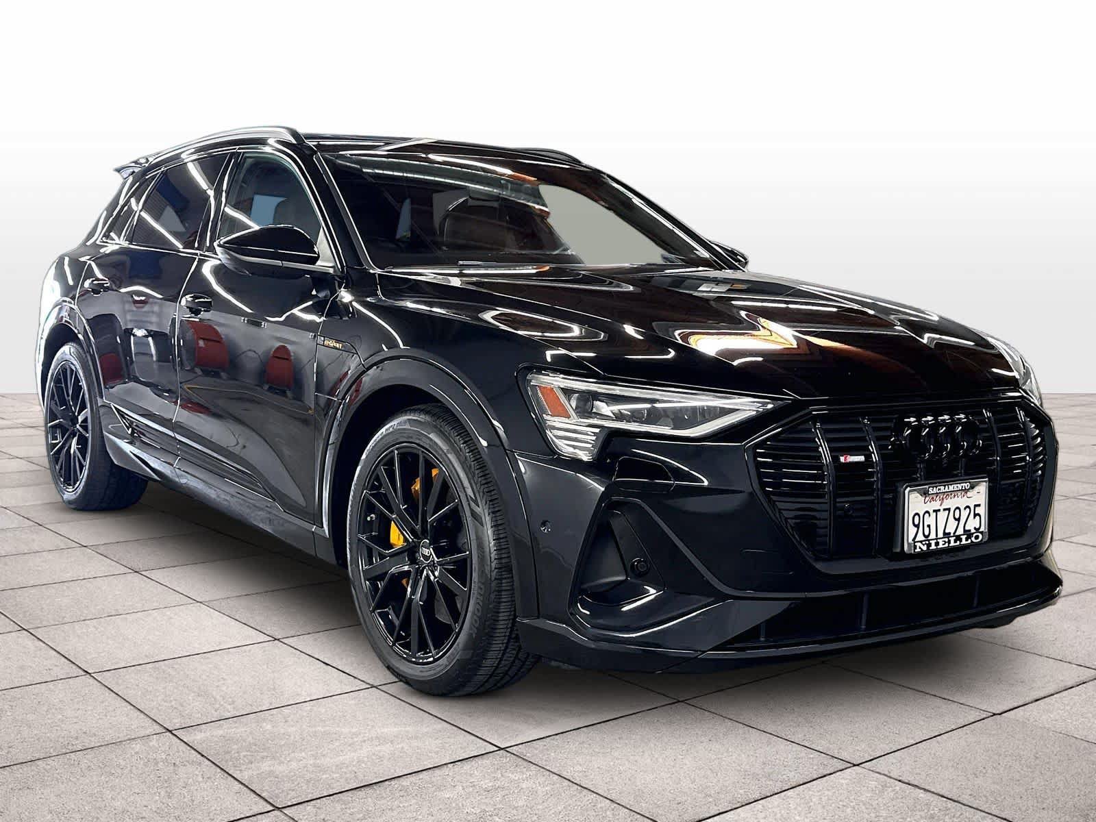 Certified 2023 Audi e-tron Chronos w/ Chronos Package AWD/4WD image 2