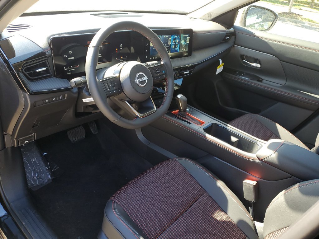 New 2027 Nissan Kicks SR w/ SR Premium Package FWD image 22