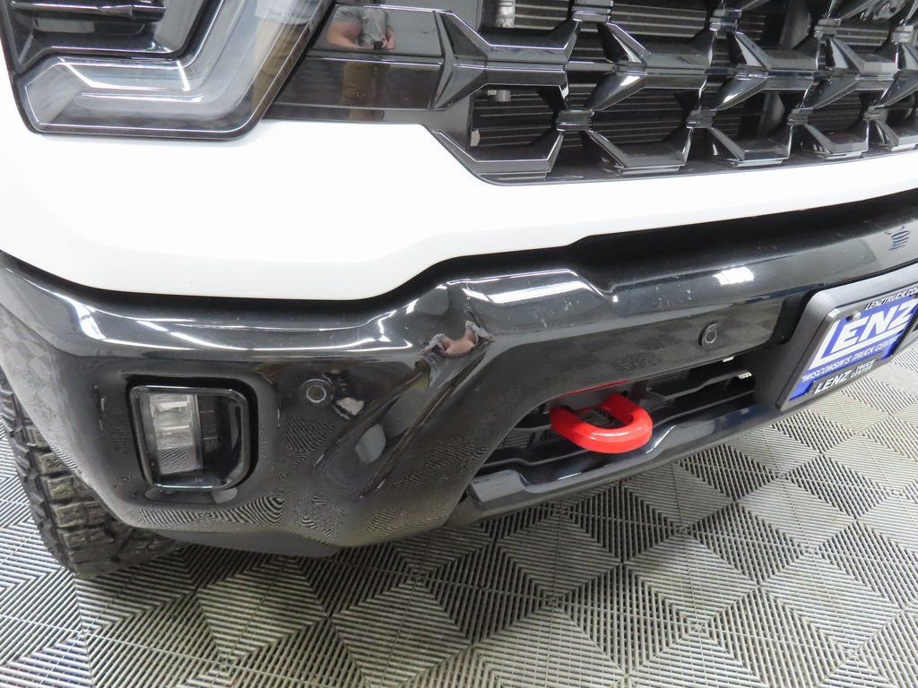 Used 2025 Chevrolet Silverado 2500 ZR2 w/ Technology Package image 59