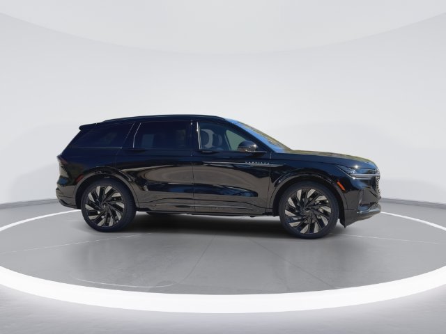 New 2026 Lincoln Nautilus Reserve AWD/4WD image 9