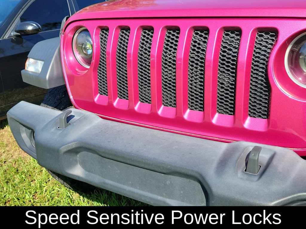 Used 2021 Jeep Wrangler Unlimited Sport AWD/4WD image 3