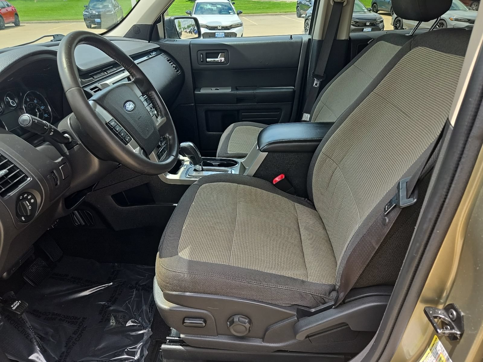 Used 2012 Ford Flex SE FWD image 12