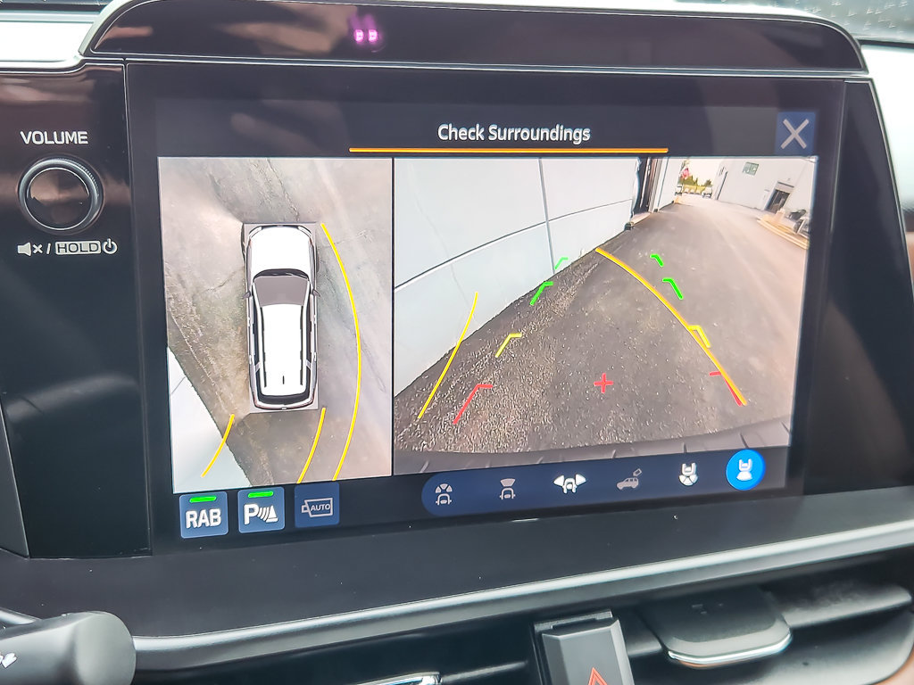 Certified 2026 Subaru Outback Touring XT AWD/4WD image 14