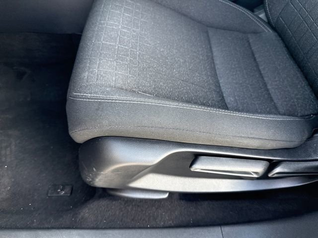 Used 2024 Honda HR-V LX image 11