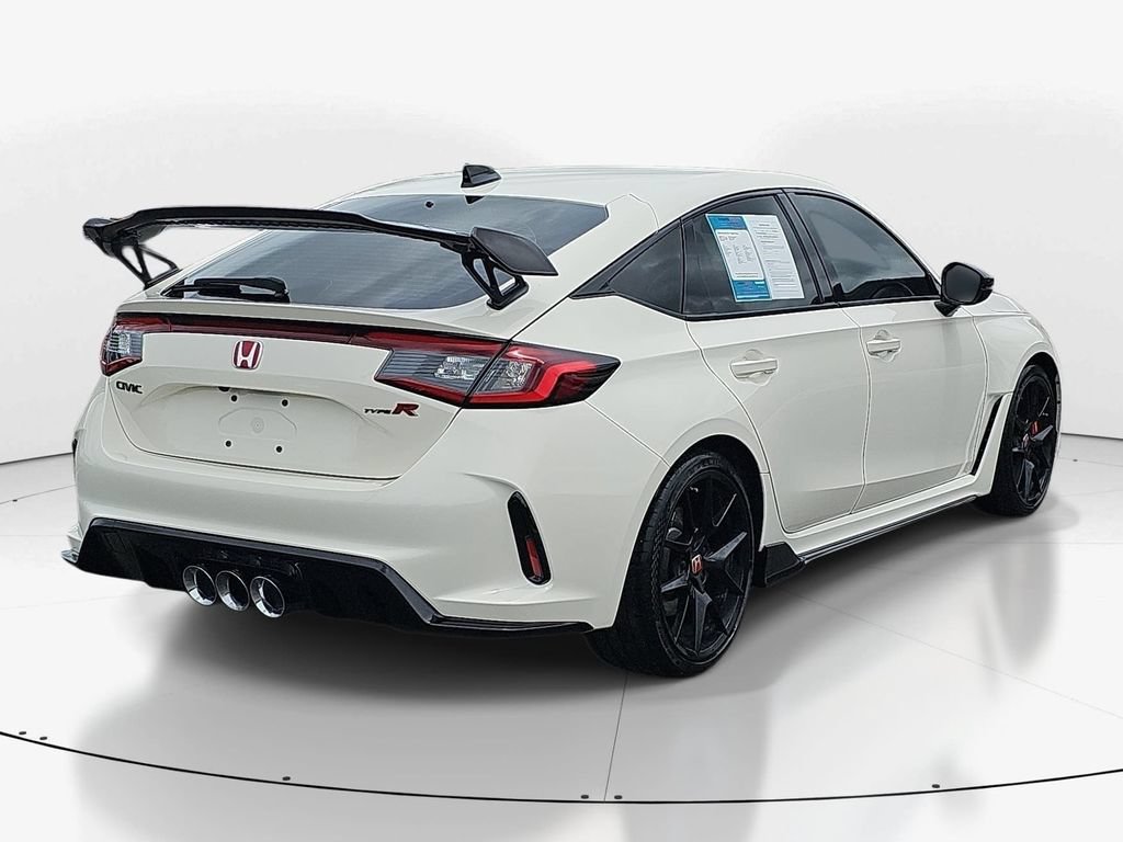 Used 2024 Honda Civic Type R image 6