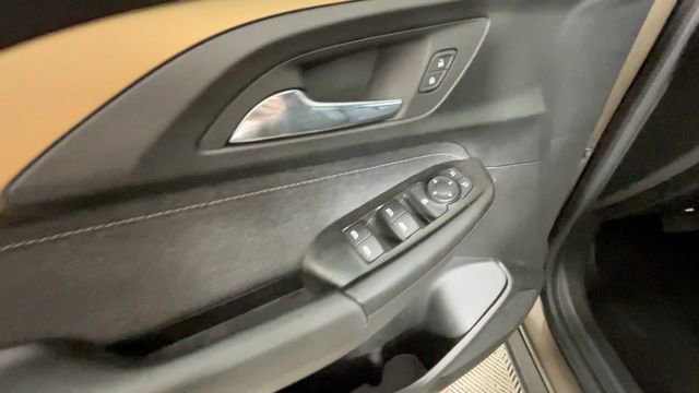 Used 2022 Chevrolet TrailBlazer ACTIV w/ Driver Confidence Package AWD/4WD image 17