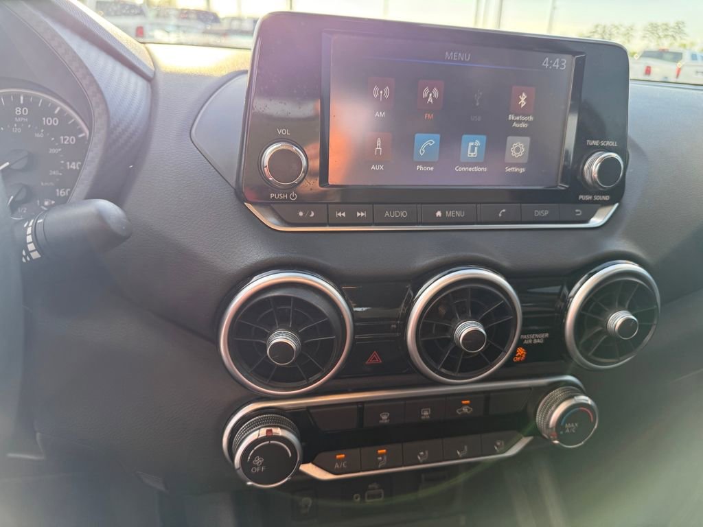 Used 2025 Nissan Sentra S image 14