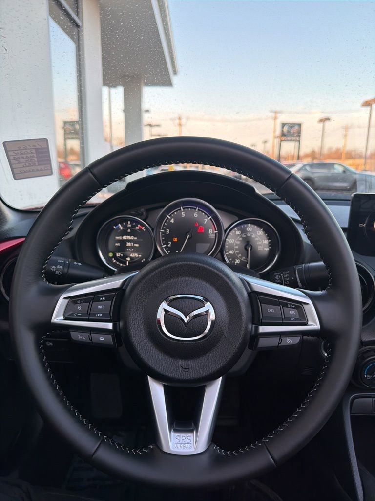 Certified 2024 MAZDA MX-5 Miata Club w/ Brembo/BBS Recaro Package image 27