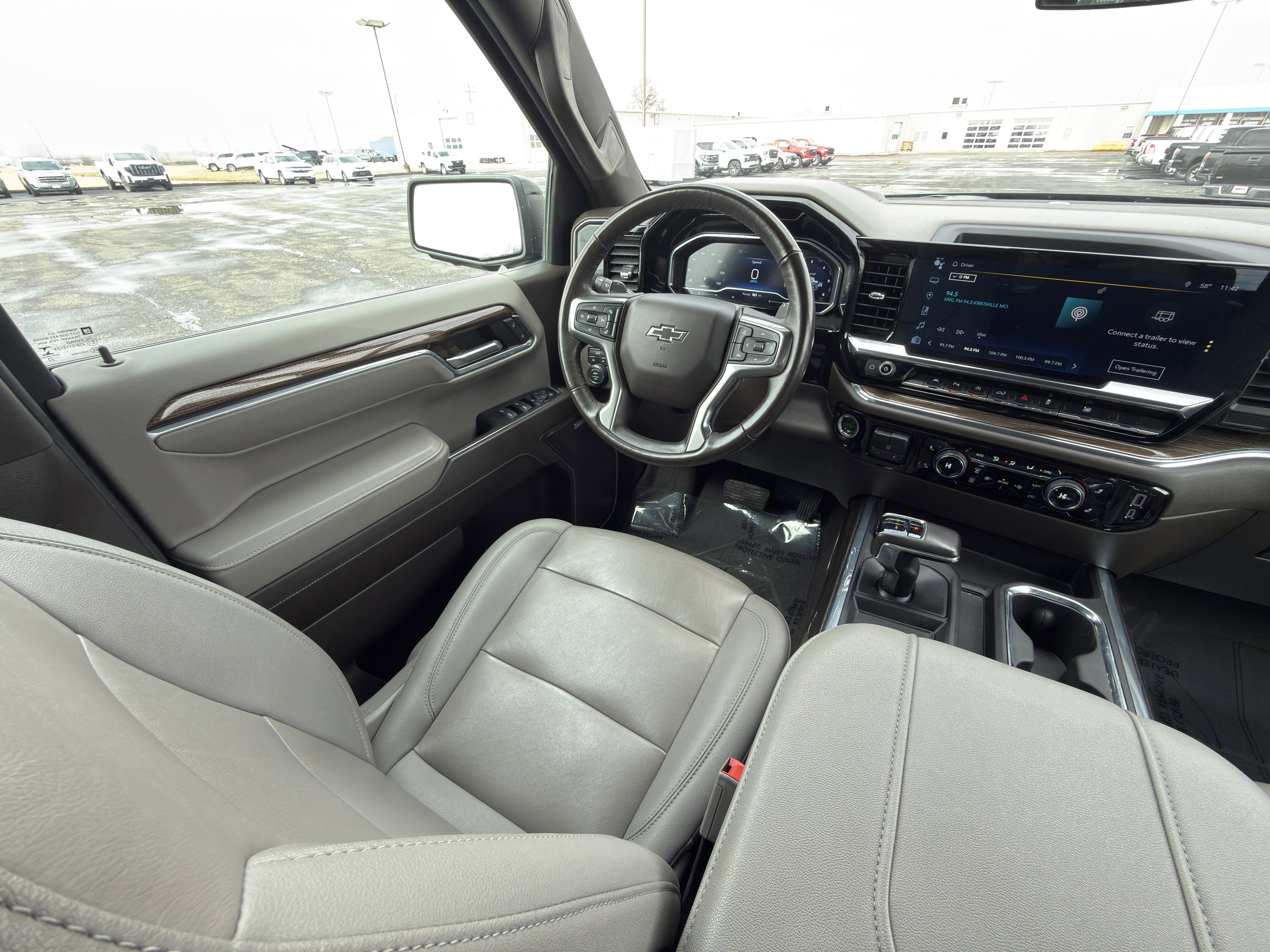 Used 2023 Chevrolet Silverado 1500 RST w/ Redline Edition image 28
