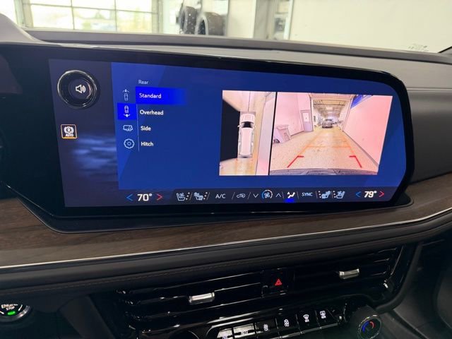 New 2026 Chevrolet Suburban High Country AWD/4WD image 22
