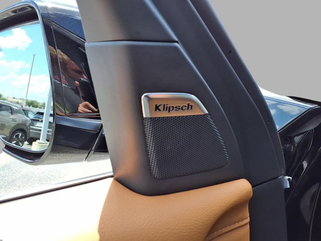 New 2026 Nissan Armada SL w/ Captain's Chari Seat Package AWD/4WD image 19