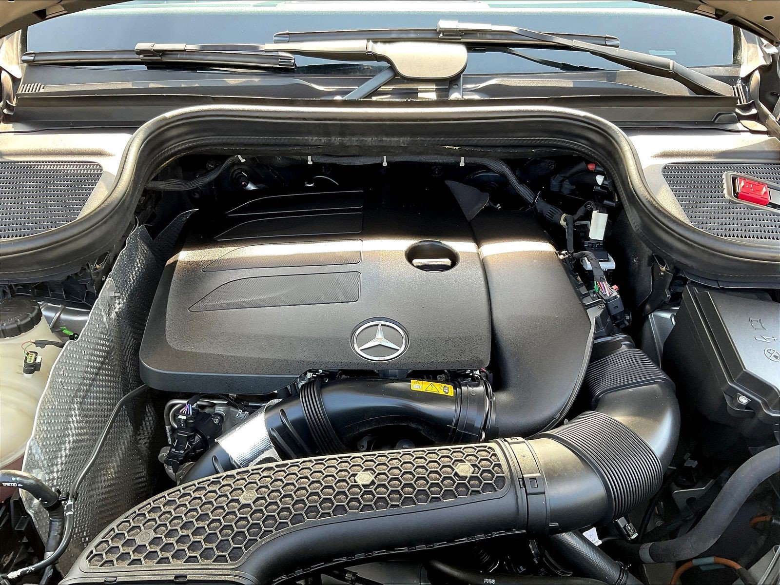 Certified 2023 Mercedes-Benz GLE 350 4MATIC w/ AMG Line Exterior image 30