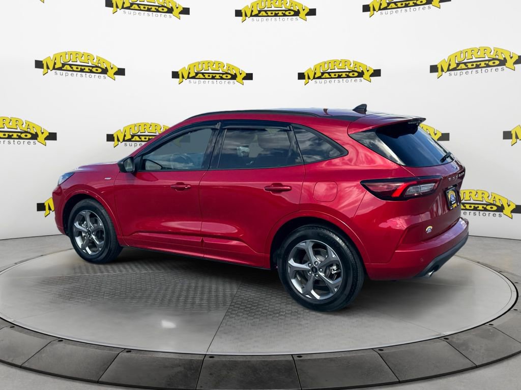 Used 2024 Ford Escape ST-Line w/ Tech Pack #1 FWD image 3