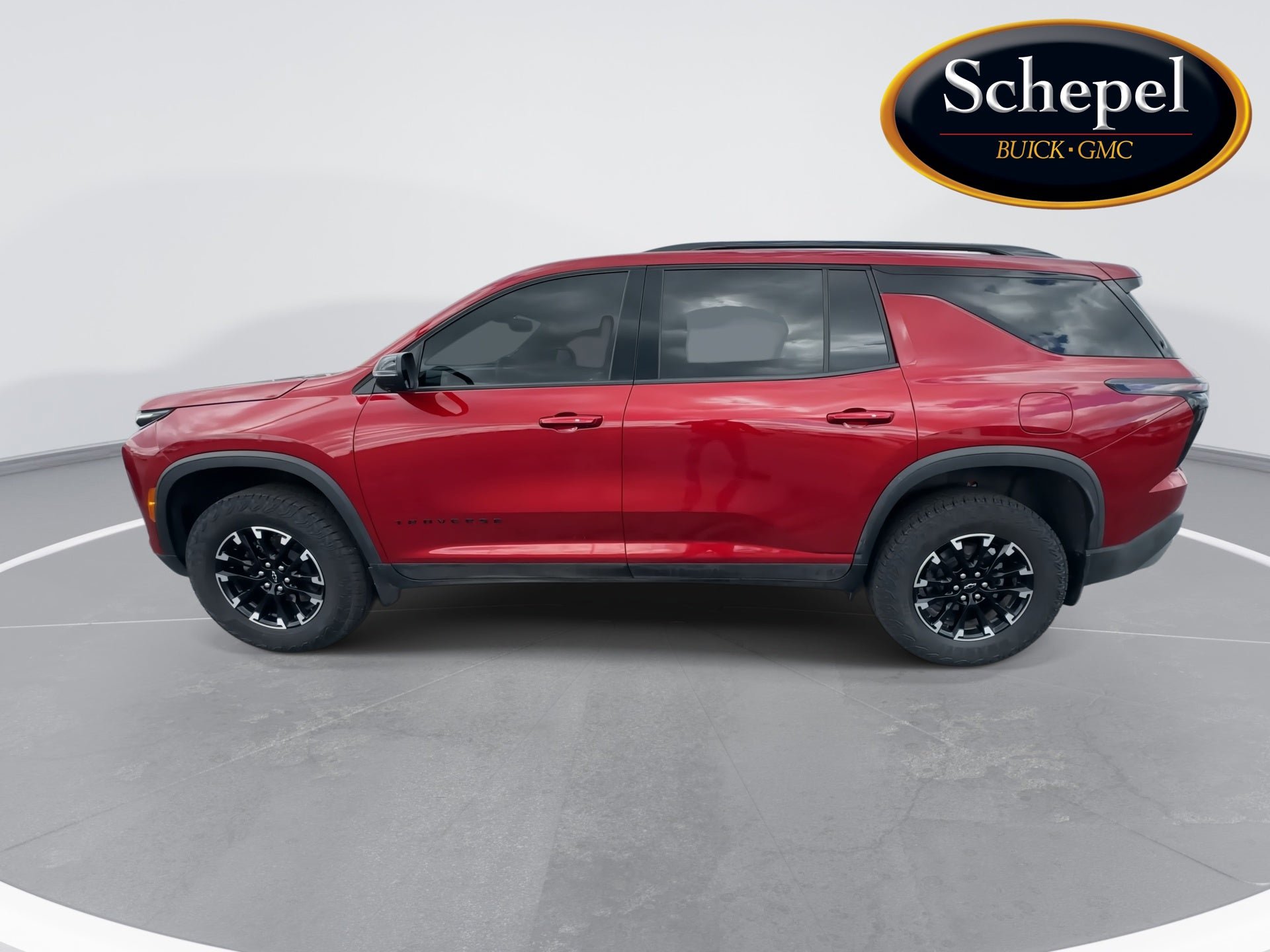 Certified 2024 Chevrolet Traverse Z71 w/ LPO, Floor Liner Package AWD/4WD image 5