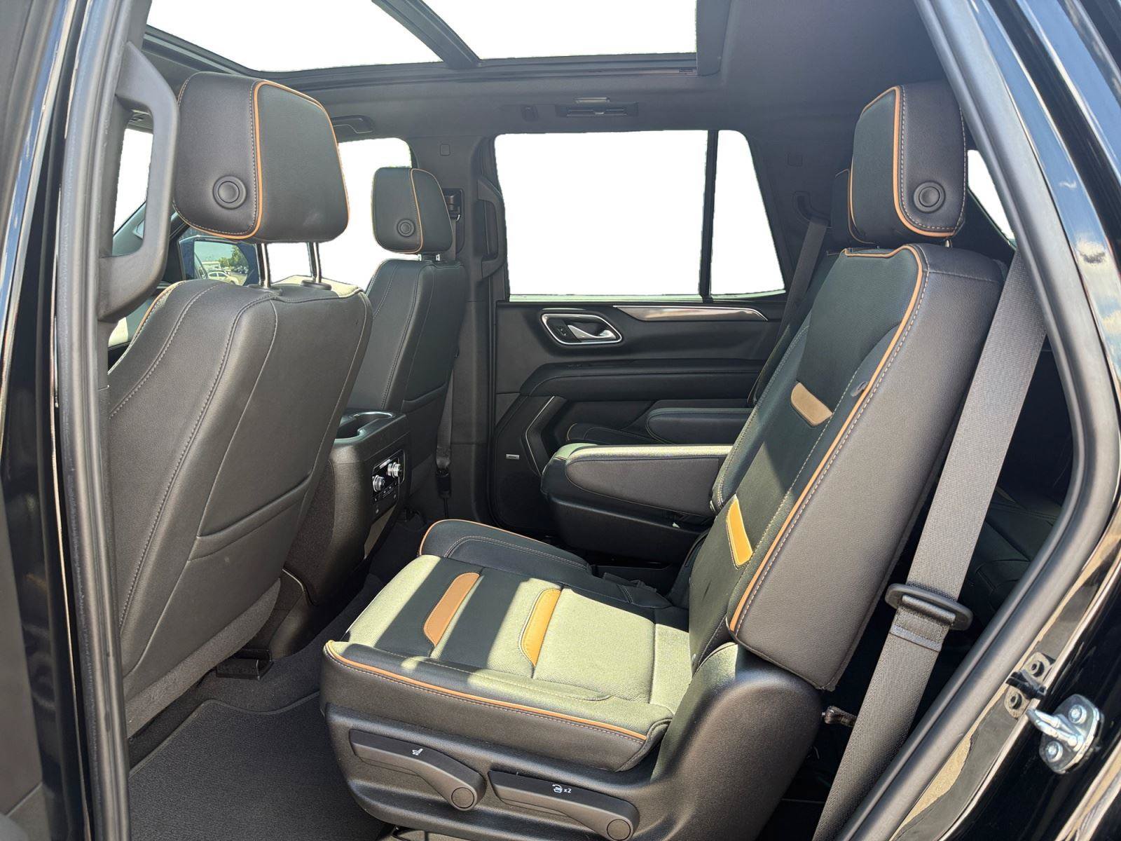 Used 2023 GMC Yukon AT4 w/ AT4 Premium Plus Package AWD/4WD image 21