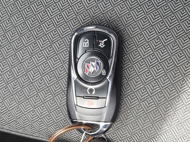 Used 2023 Buick Encore GX Select w/ Sport Touring Package FWD image 37