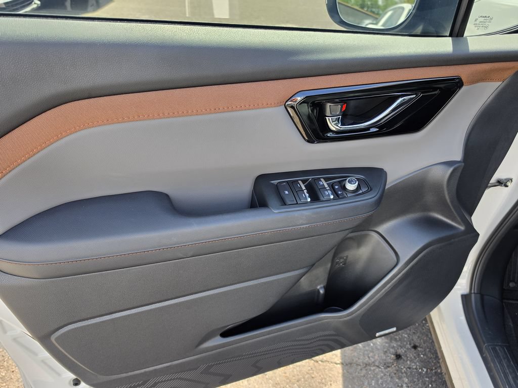 New 2025 Subaru Forester Sport w/ Popular Package AWD/4WD image 19