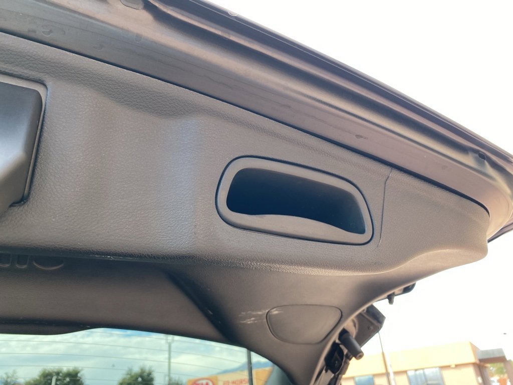 Used 2025 Jeep Compass Latitude w/ Altitude Special Edition image 14