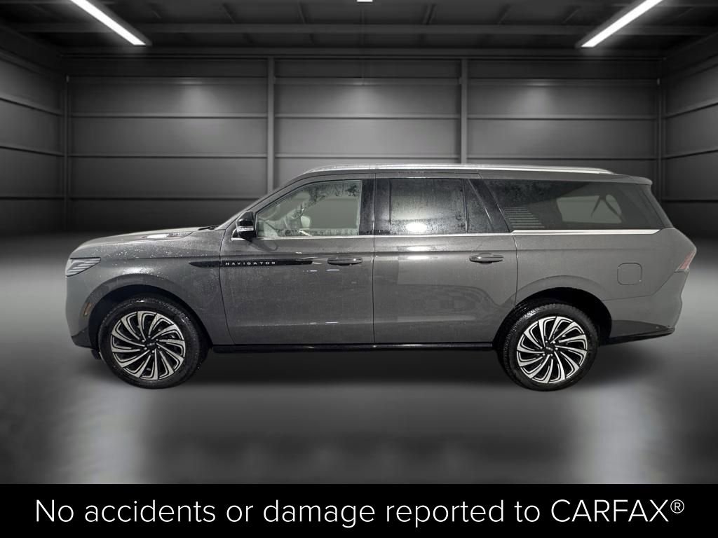 New 2025 Lincoln Navigator L Black Label image 2