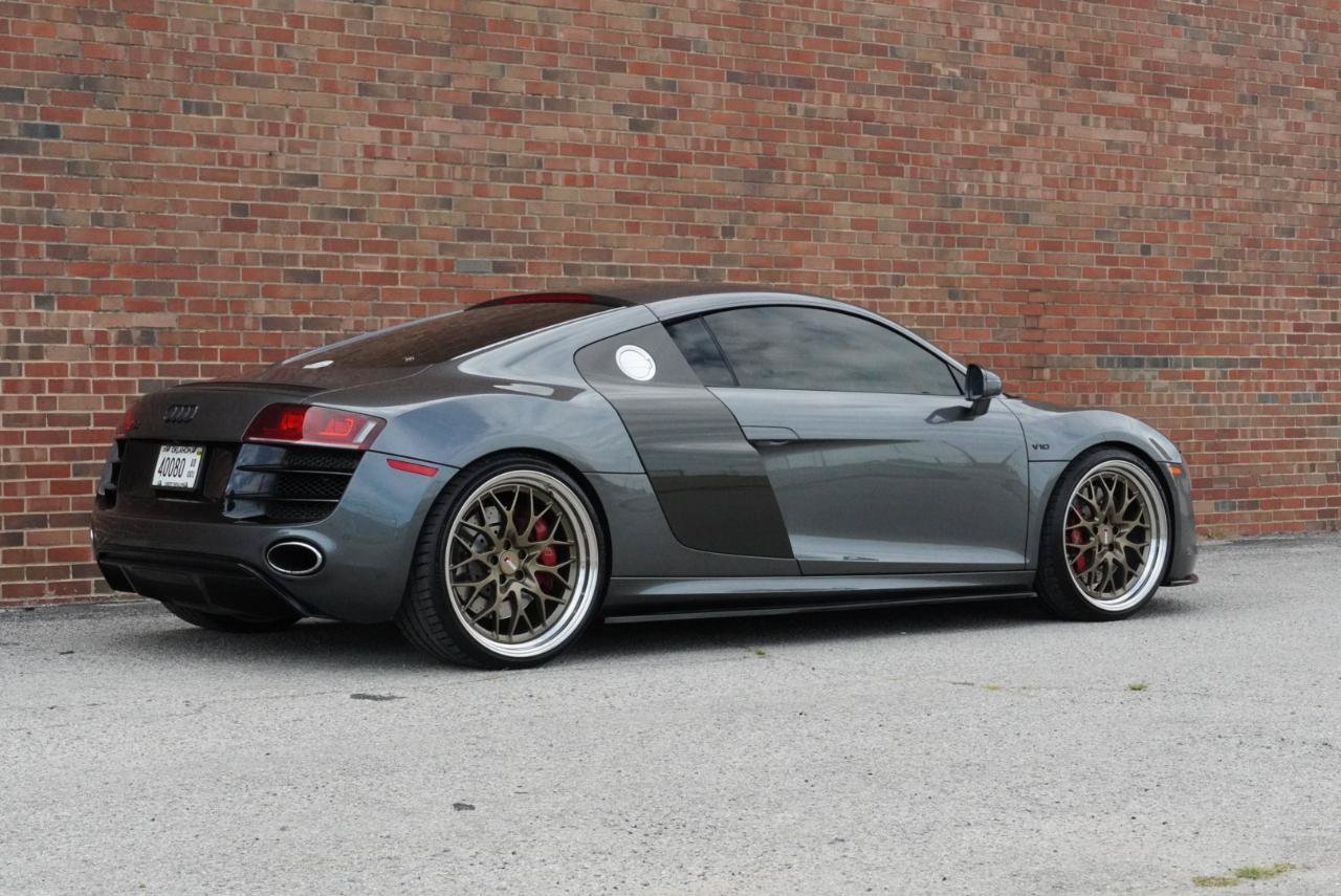 Used 2012 Audi R8 V10 AWD/4WD image 17