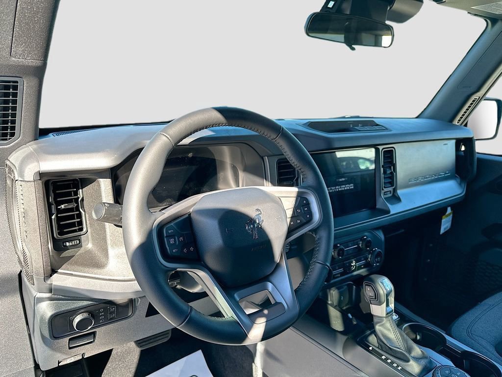 New 2025 Ford Bronco Big Bend image 9