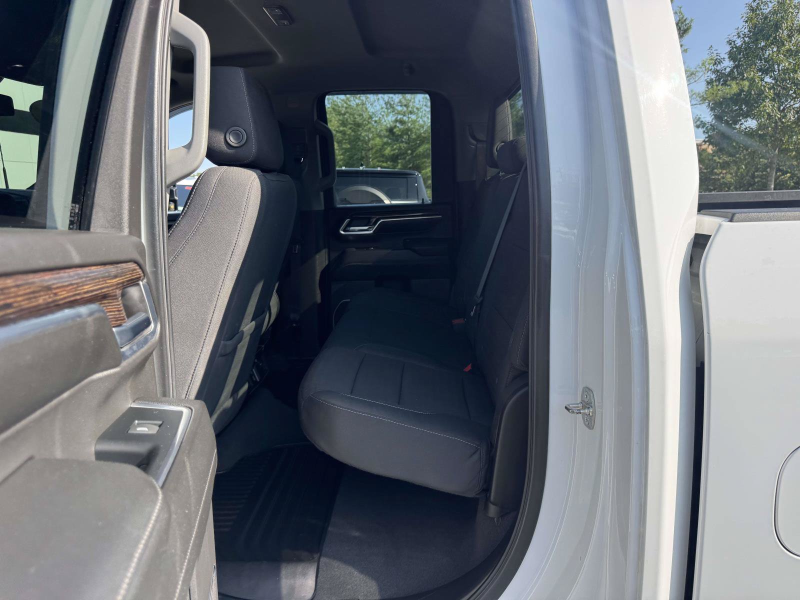 Used 2024 GMC Sierra 3500 SLE w/ SLE Value Package AWD/4WD image 20