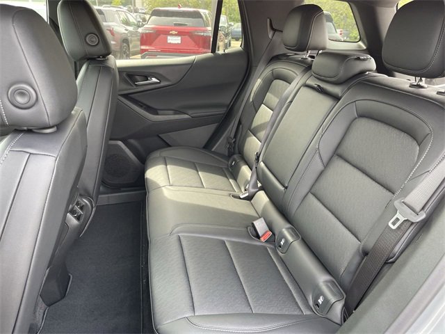 New 2026 Chevrolet Equinox LT w/ Convenience Package II image 23