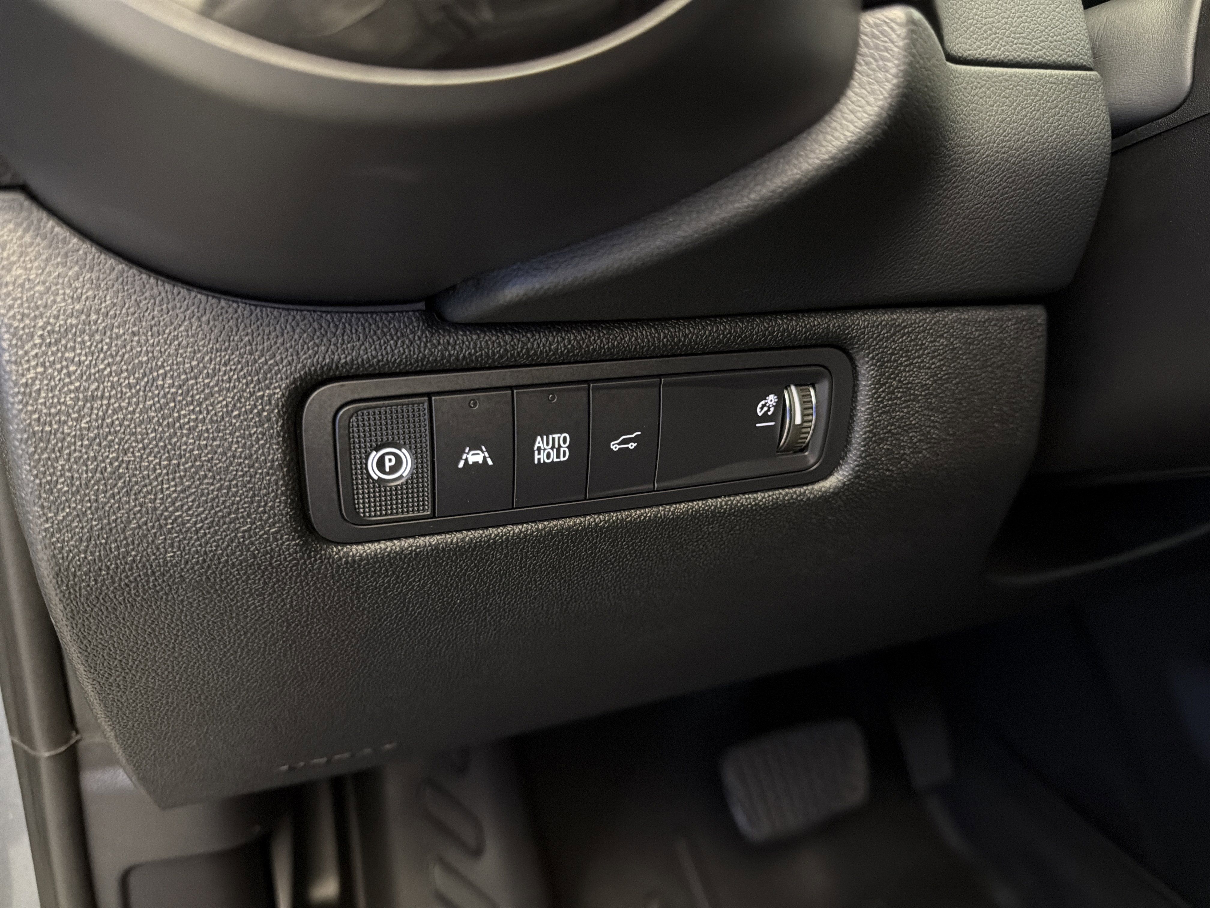 Used 2025 Chevrolet Equinox EV RS w/ Convenience Package II FWD image 15