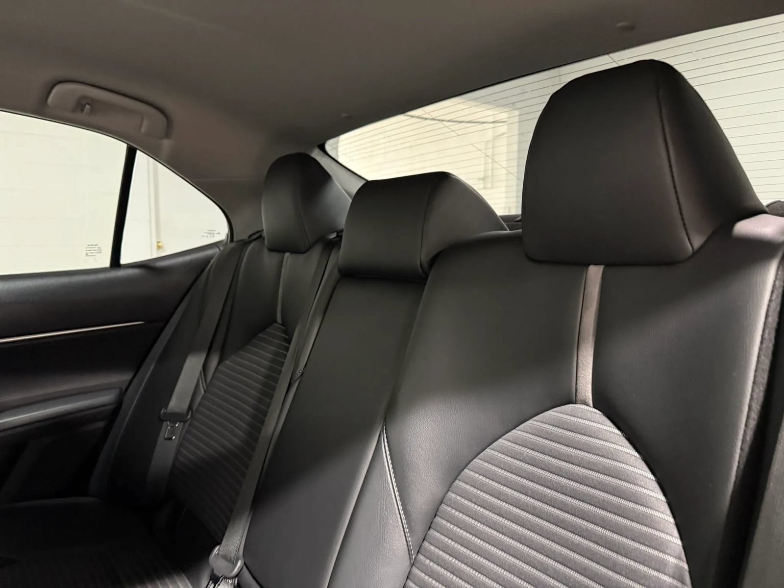 Used 2022 Toyota Camry SE FWD image 43