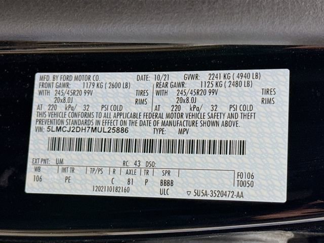 Used 2021 Lincoln Corsair Reserve w/ Equipment Group 201A image 35