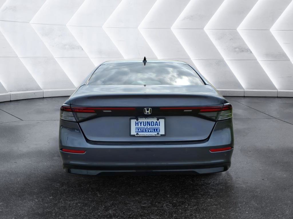 Used 2023 Honda Accord EX-L image 4