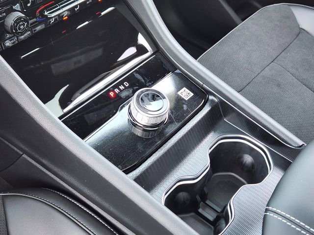 New 2025 Jeep Grand Cherokee Altitude RWD image 15