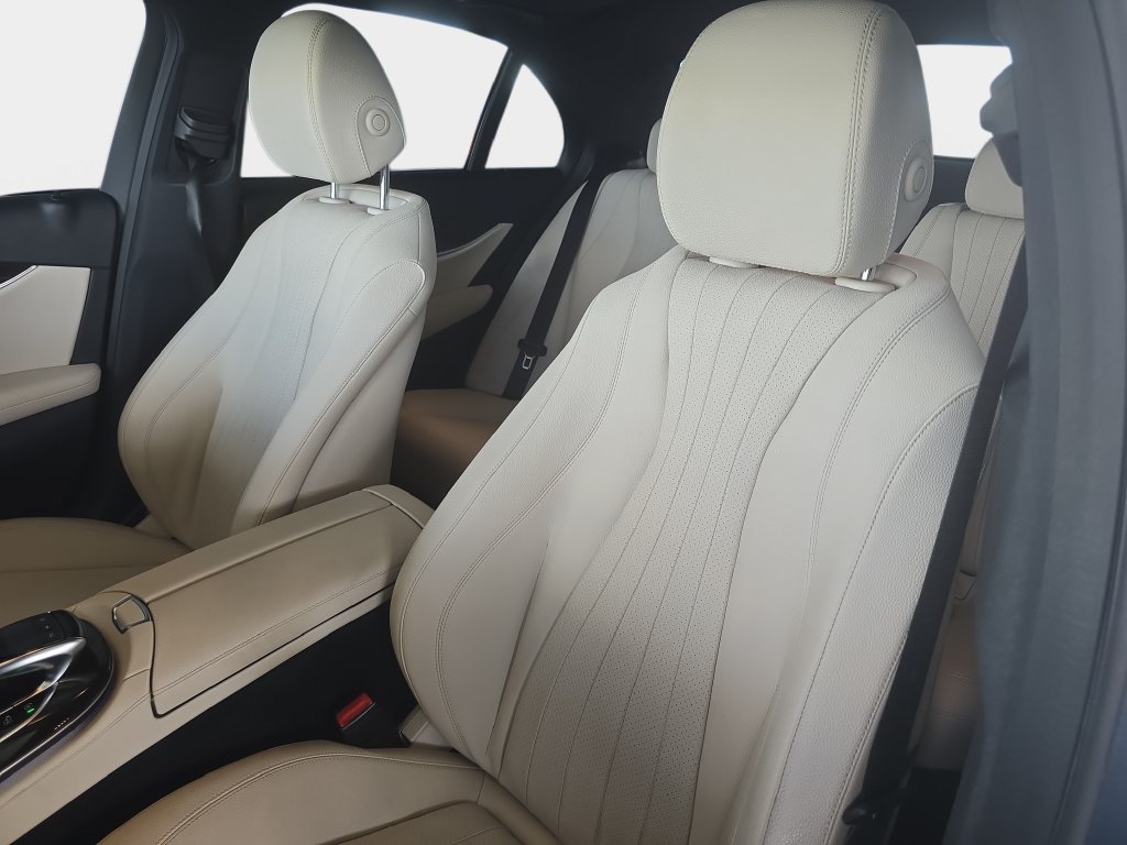 Used 2020 Mercedes-Benz E 350 Sedan image 22