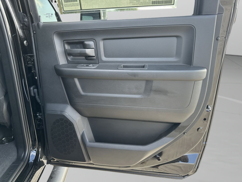 New 2027 RAM 3500 Tradesman AWD/4WD image 38