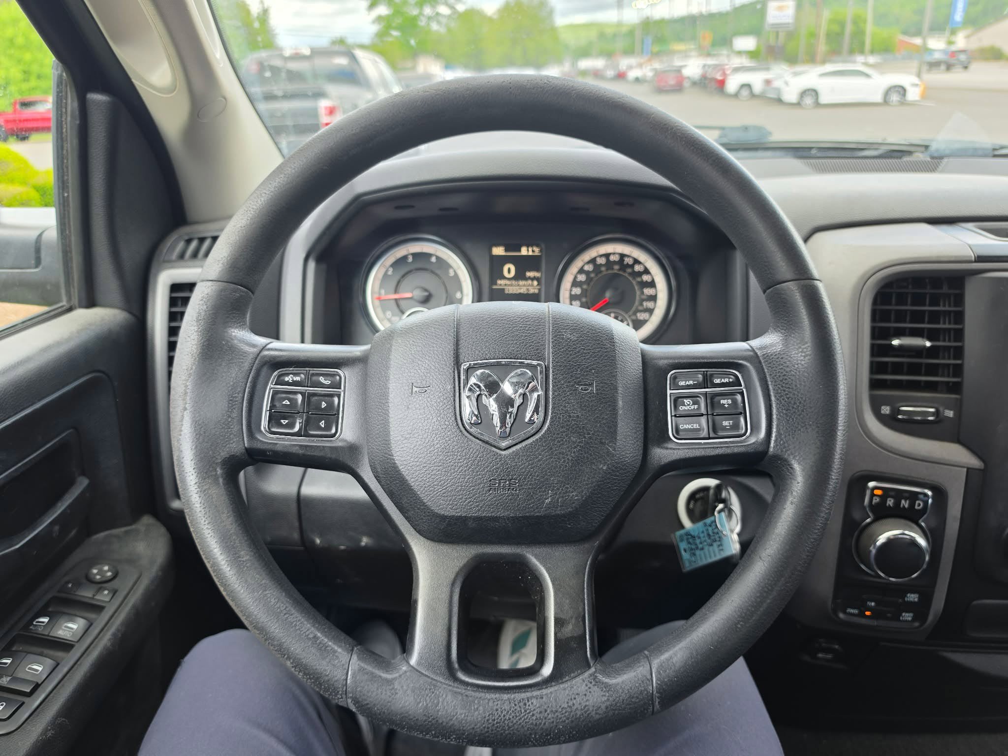 Used 2018 RAM 1500 Express AWD/4WD image 14