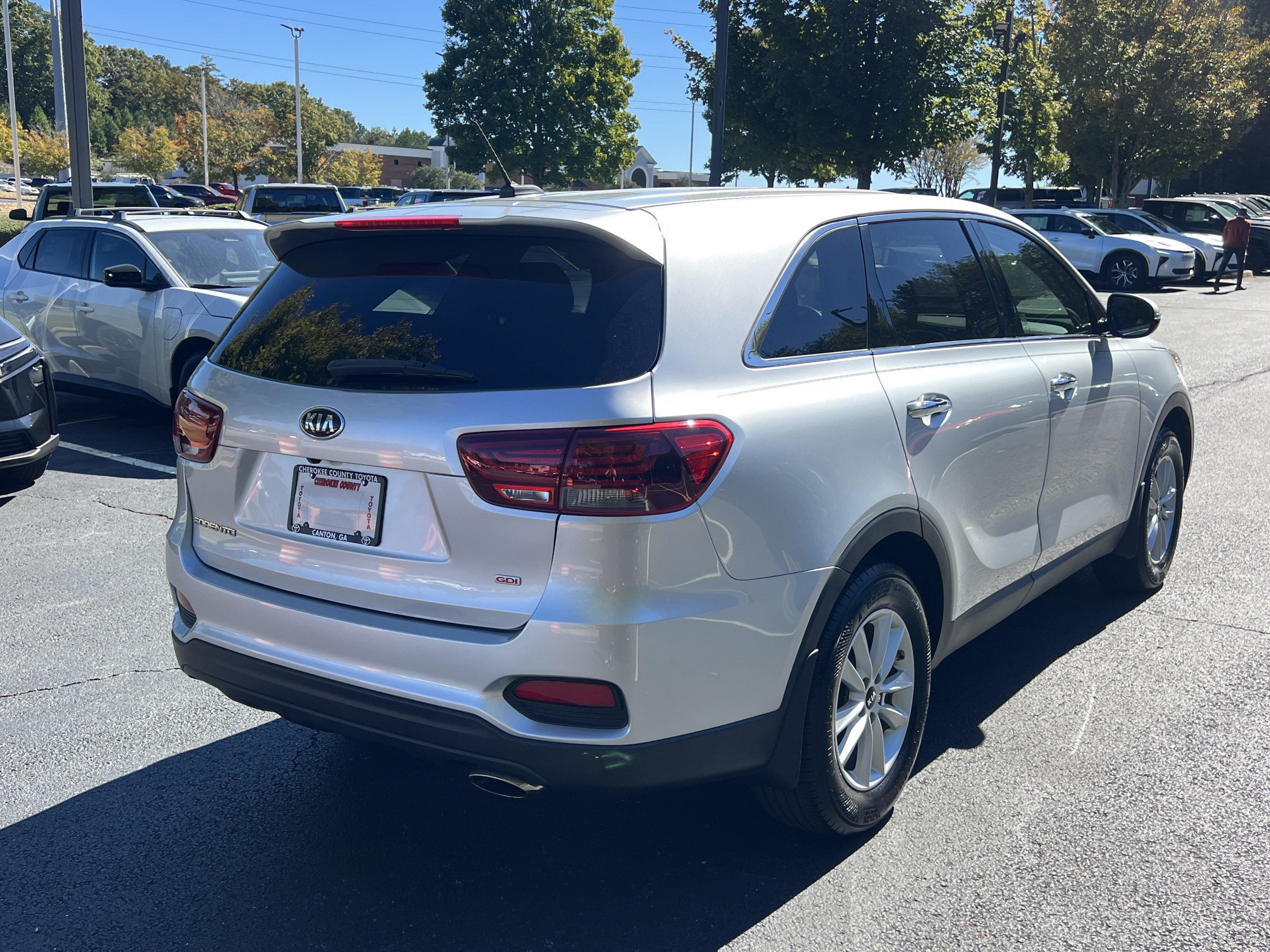 Used 2019 Kia Sorento L FWD image 5