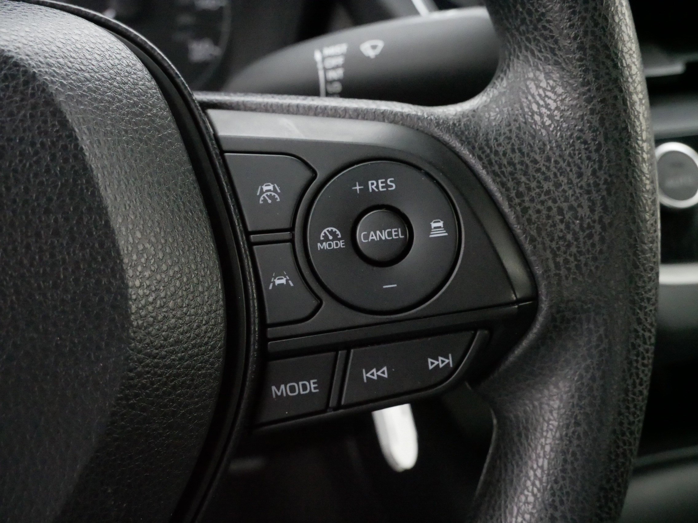 Certified 2024 Toyota Corolla LE image 25