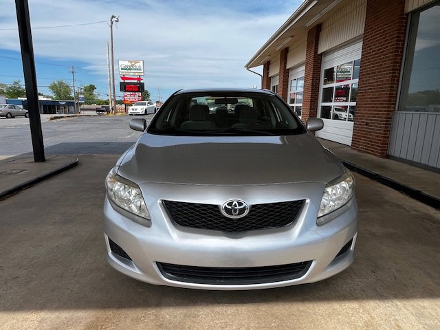 Used 2009 Toyota Corolla LE FWD image 2