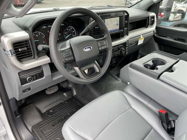 New 2025 Ford F350 XL w/ XL Chrome Package image 14